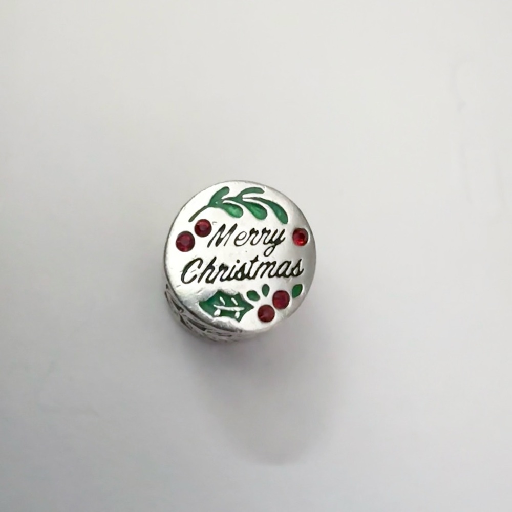 Chamilia Merry Christmas 🎄 charm